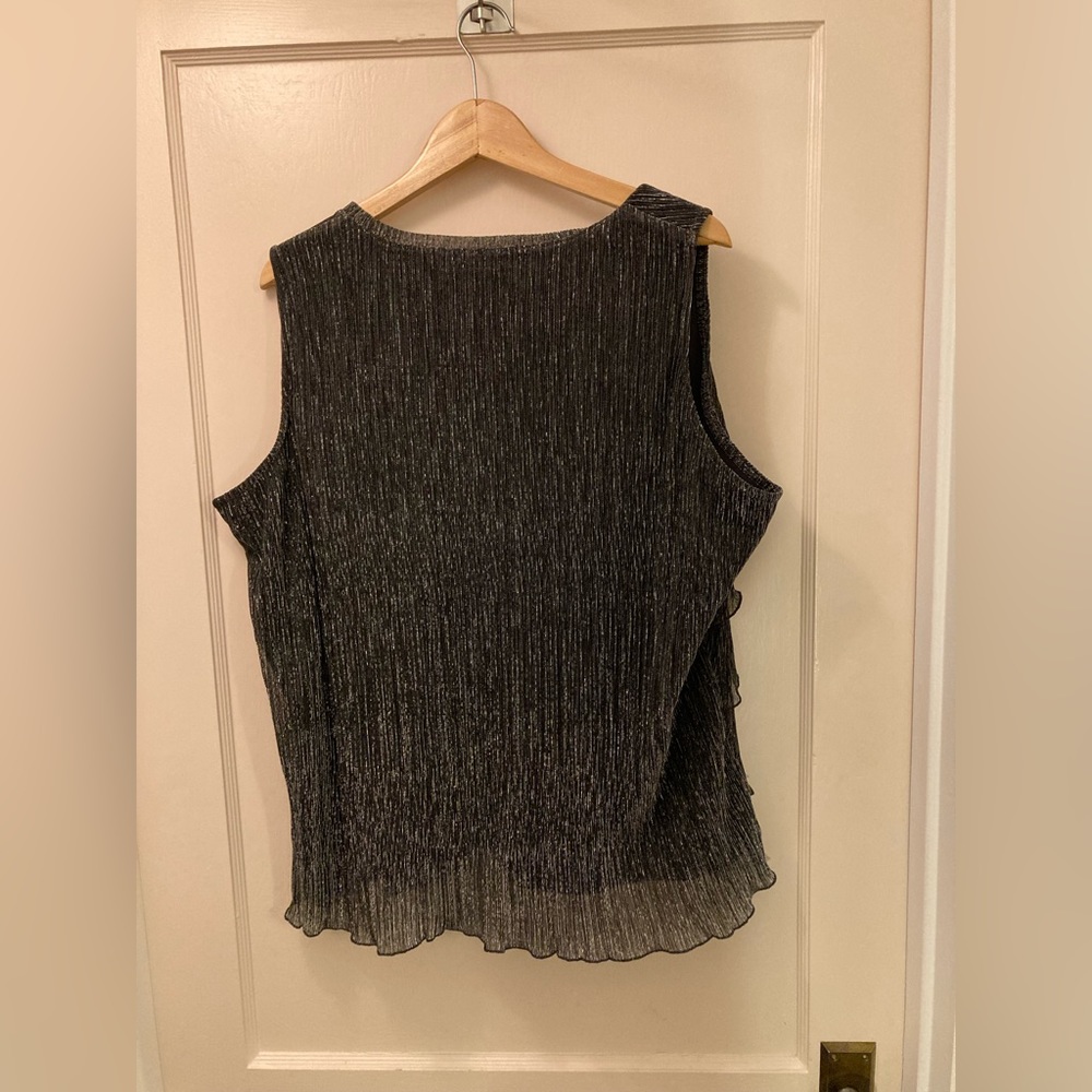 TanJay - Picture 5 of 5